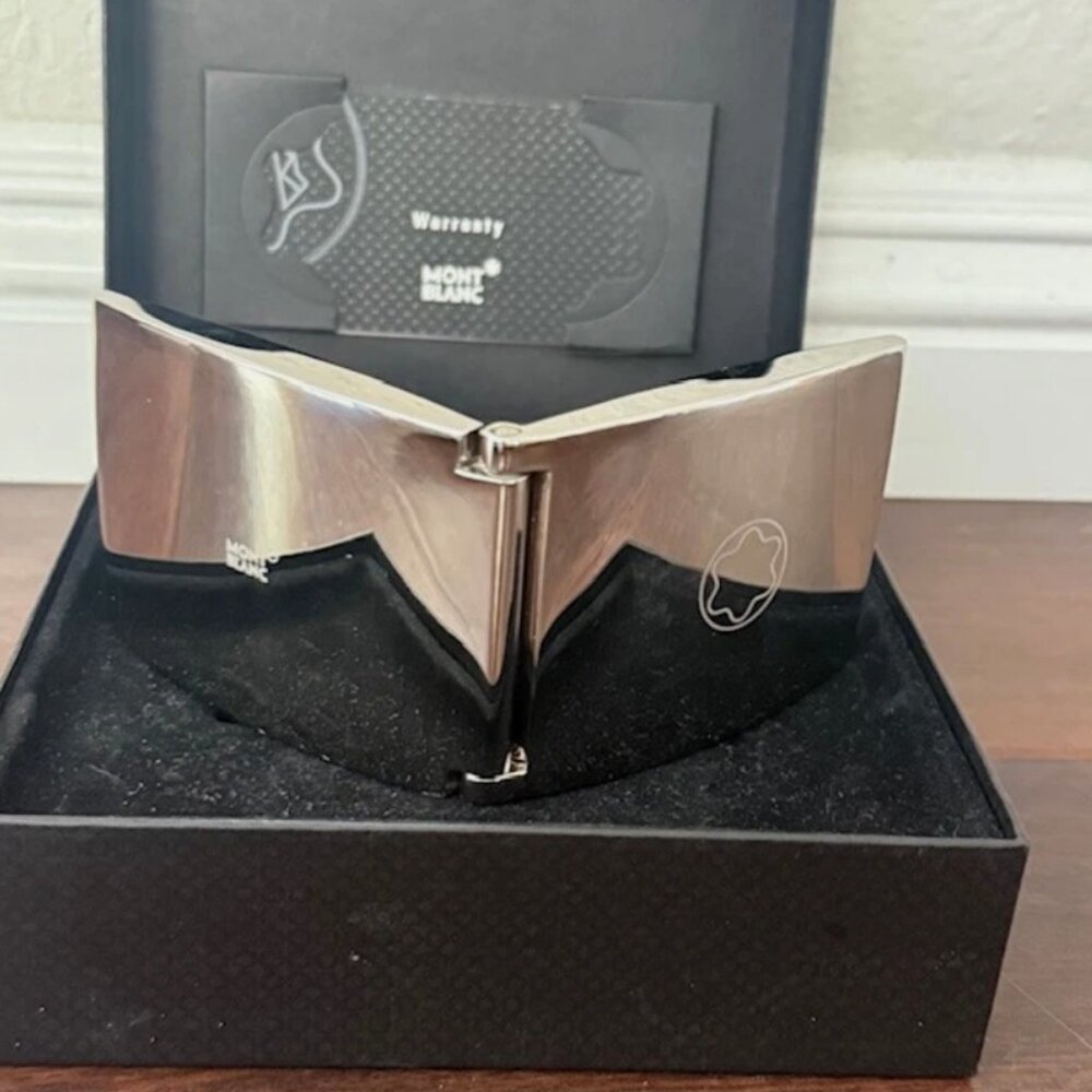 MONTBLANC Double Picture Clam Frame 3x2.5" Wallet